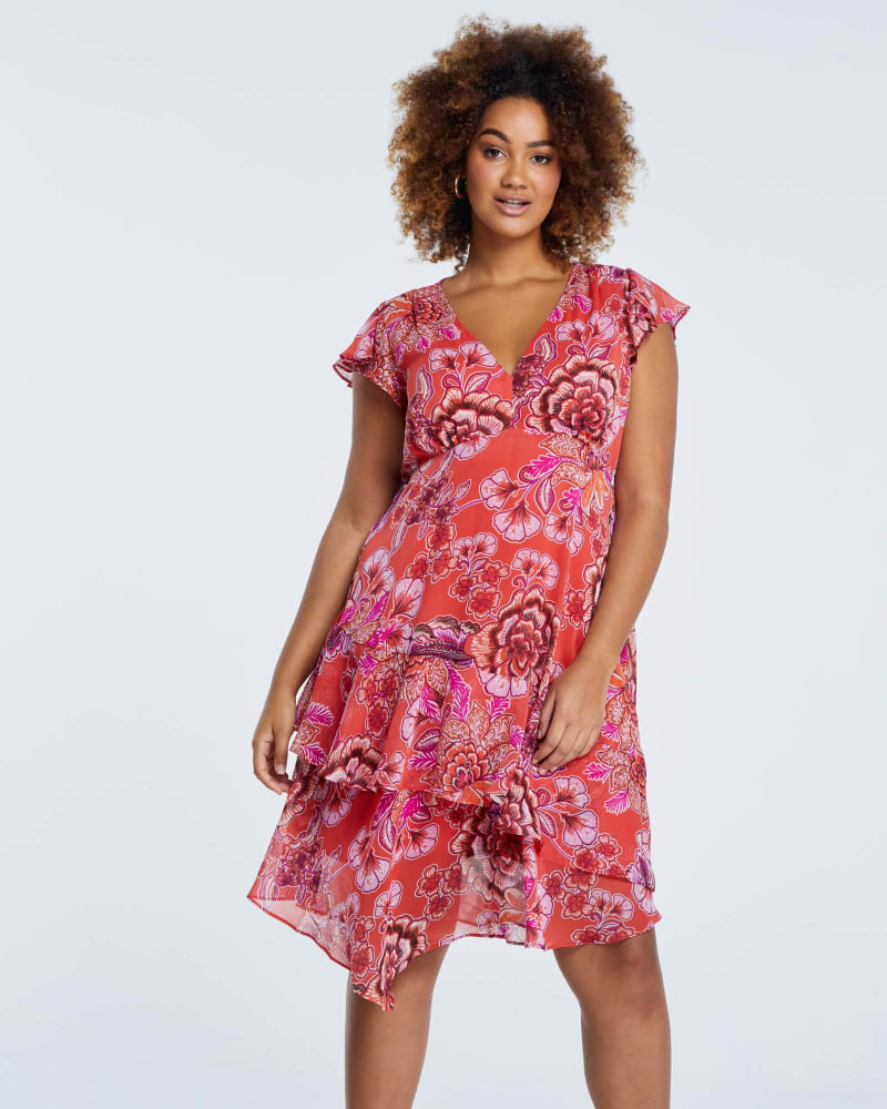 Front of a model wearing a size 1X Morris Floral Dress in Print by Estelle. | dia_product_style_image_id:264728